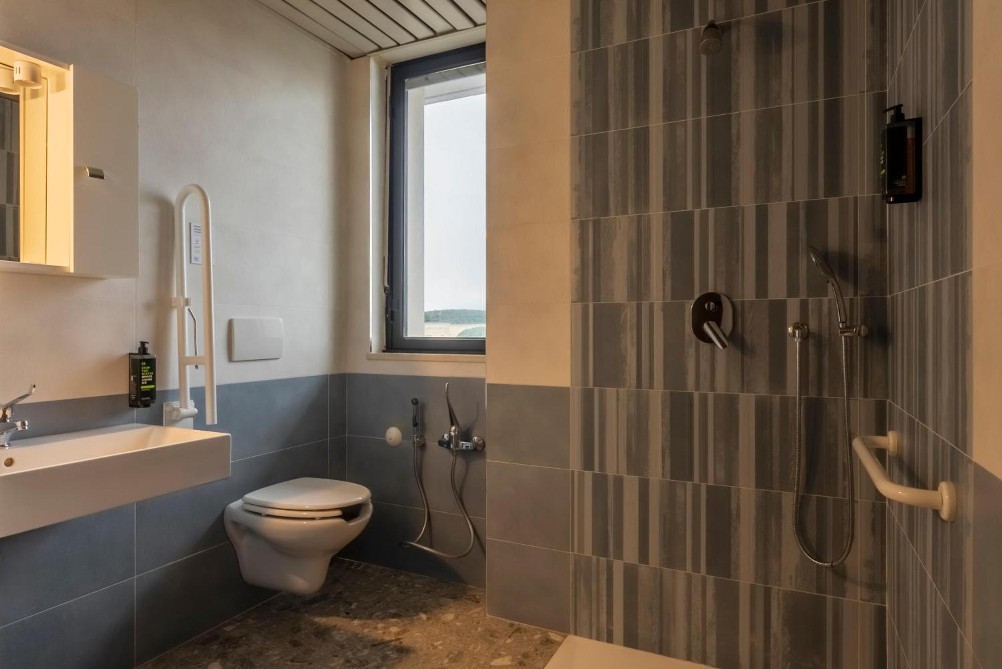 B&B Hotel Bari Rondo Exterior foto